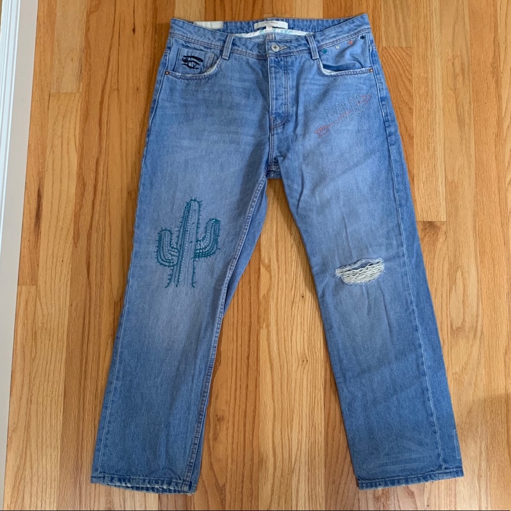 🦋Host Pick🦋 Zara Trafaluc Cactus MLN Embroidered Jeans